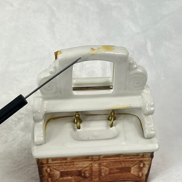 Shackman 1:12 Miniature Dollhouse Porcelain Sink with Mirror & Faucets Japan - Picture 8 of 12